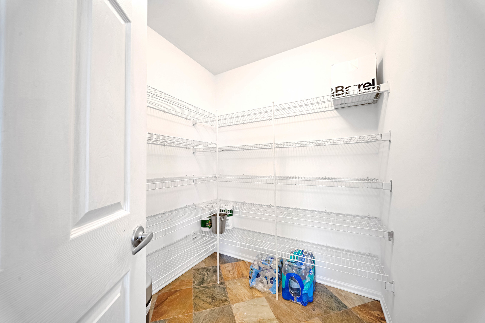 11775 Everglades Road Property Photo 14