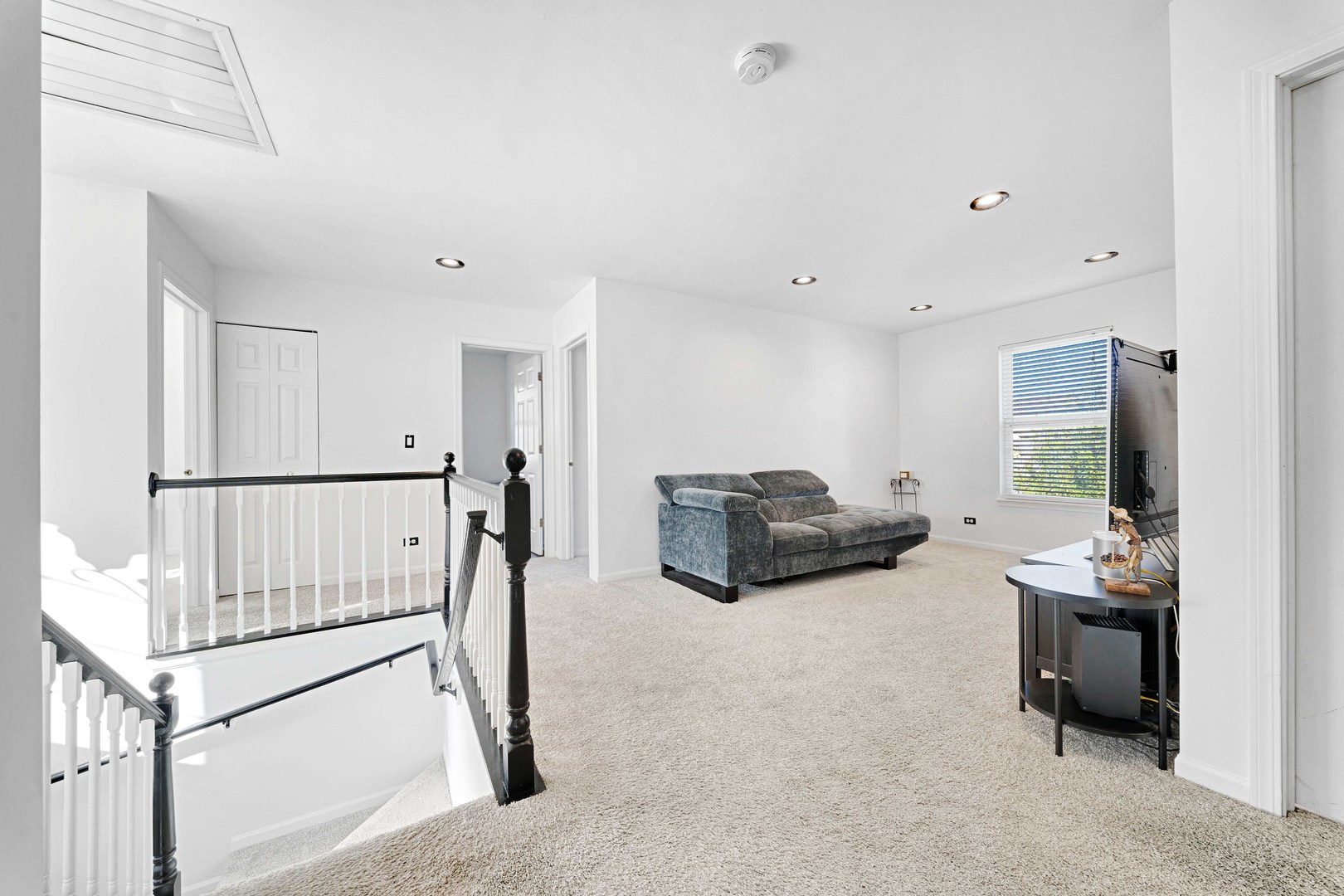 11775 Everglades Road Property Photo 22