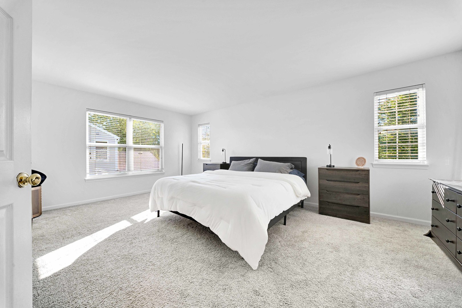 11775 Everglades Road Property Photo 24