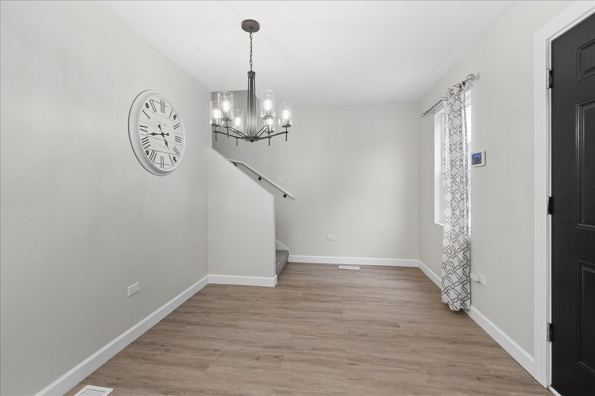 1611 E Washington Street Property Photo 10