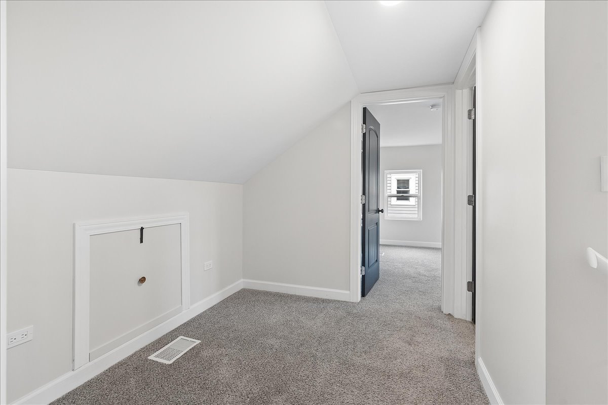 1611 E Washington Street Property Photo 14