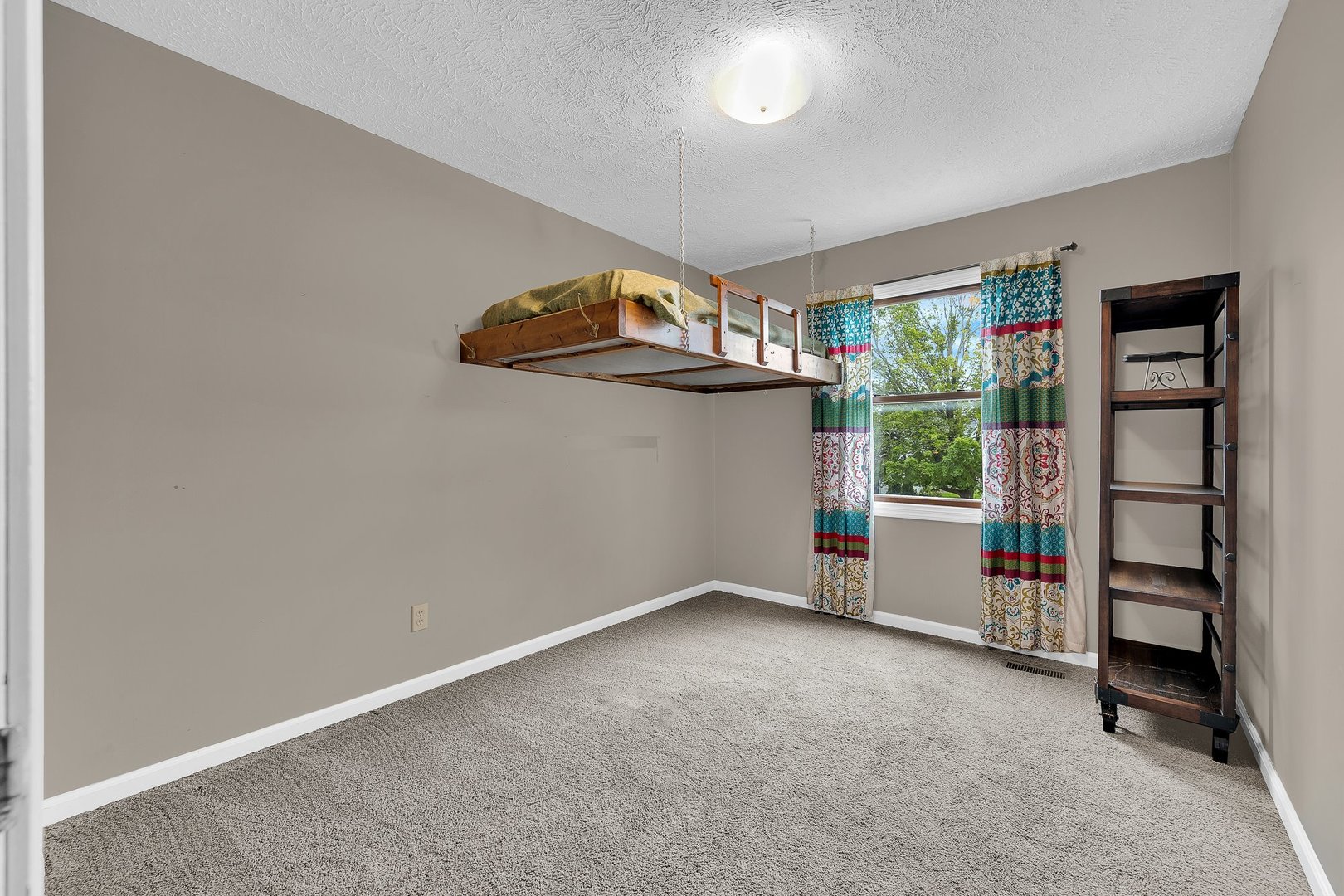 302 Carriage Hills Road Property Photo 17