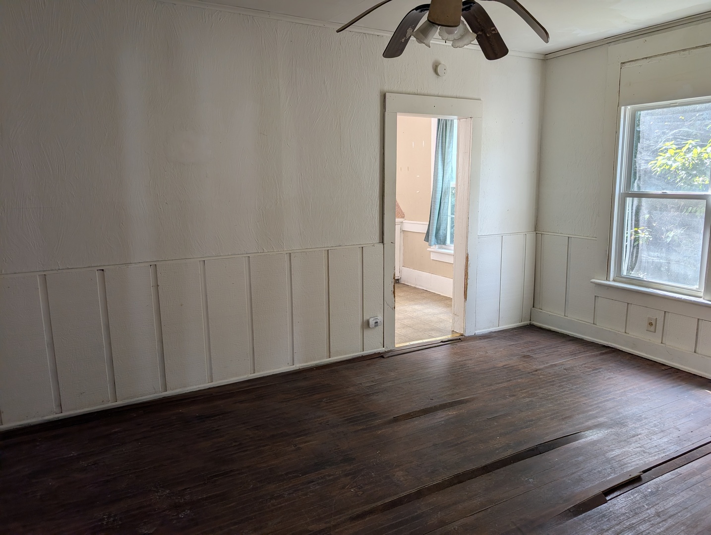 503 E Mason Street Property Photo 6