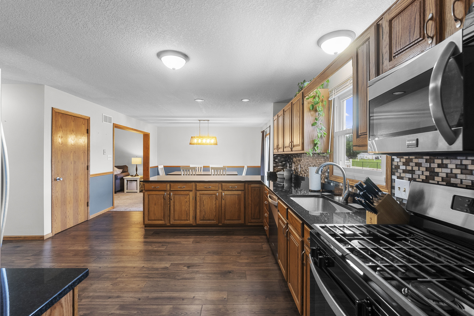4516 9th St Court Property Photo 11