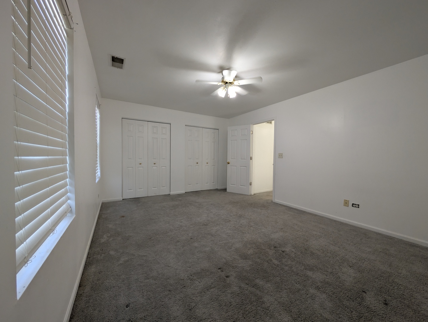 2551 Oak Tree Lane 2551 Property Photo 17