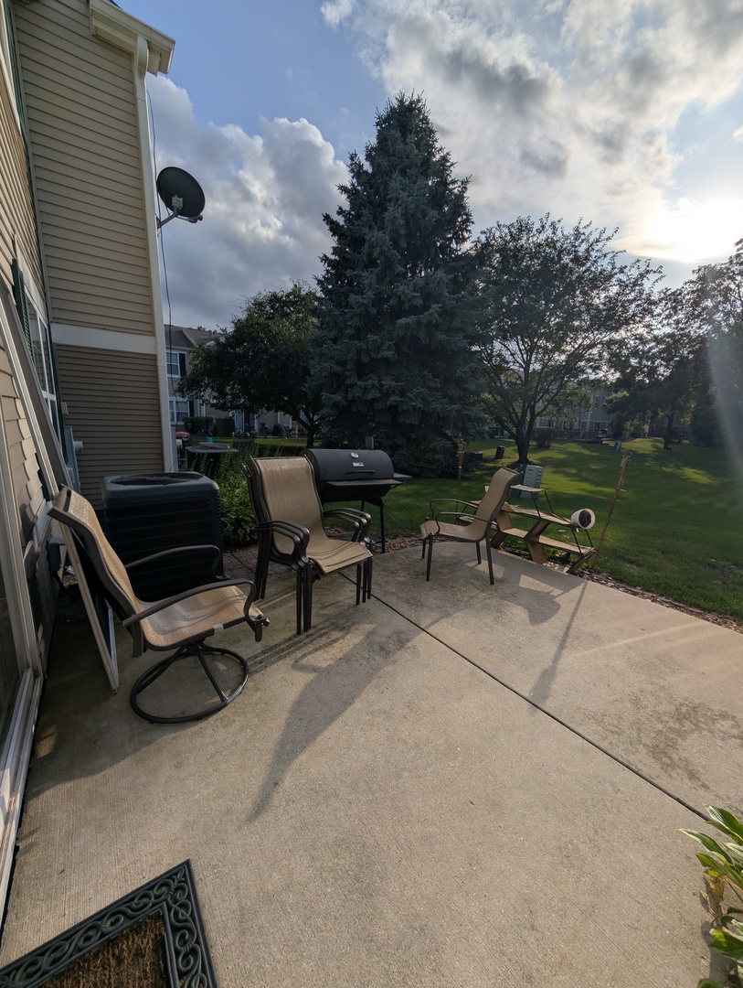 2551 Oak Tree Lane 2551 Property Photo 26