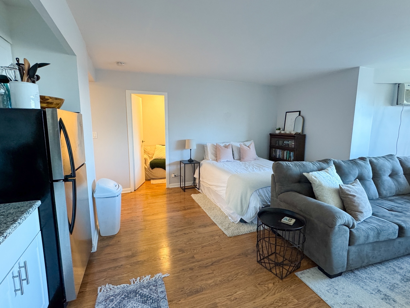 3100 N Lake Shore Drive 512 Property Photo 8