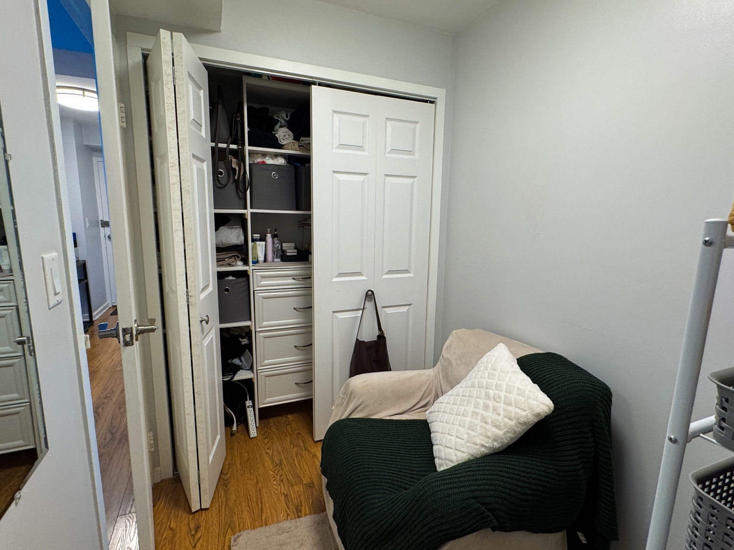 3100 N Lake Shore Drive 512 Property Photo 14