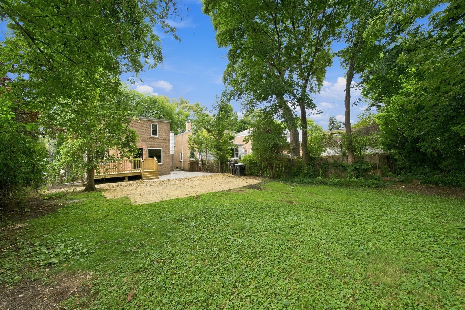 2814 W Balmoral Avenue Property Photo 29
