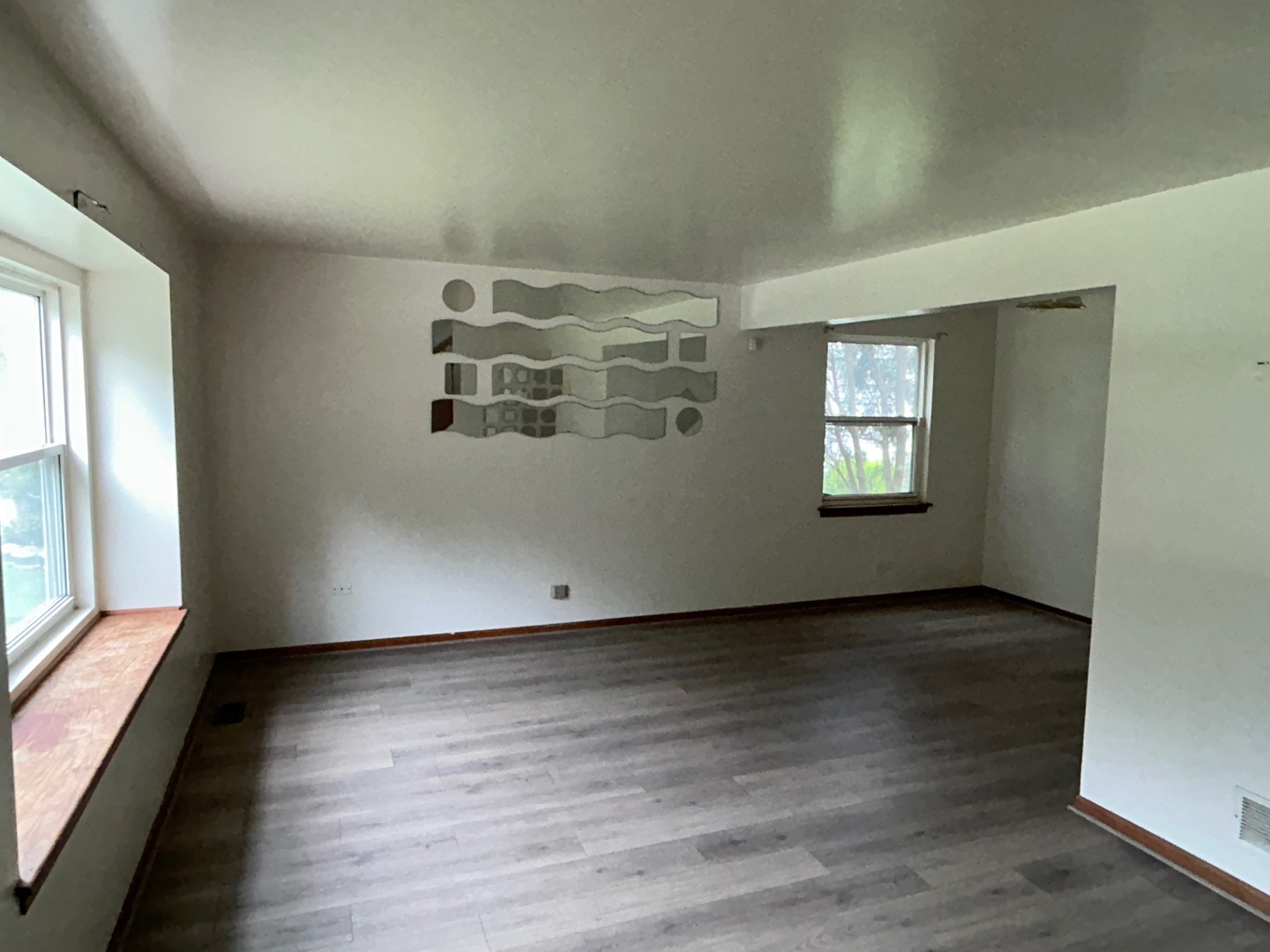 715 Wright Road Property Photo 6