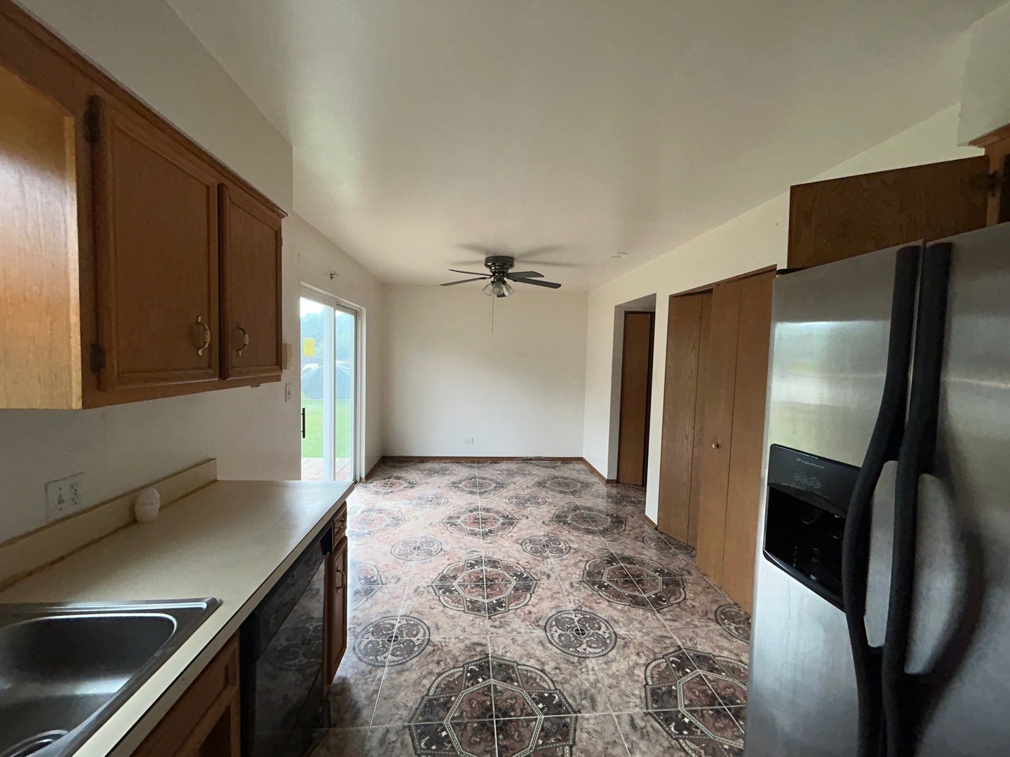 715 Wright Road Property Photo 8