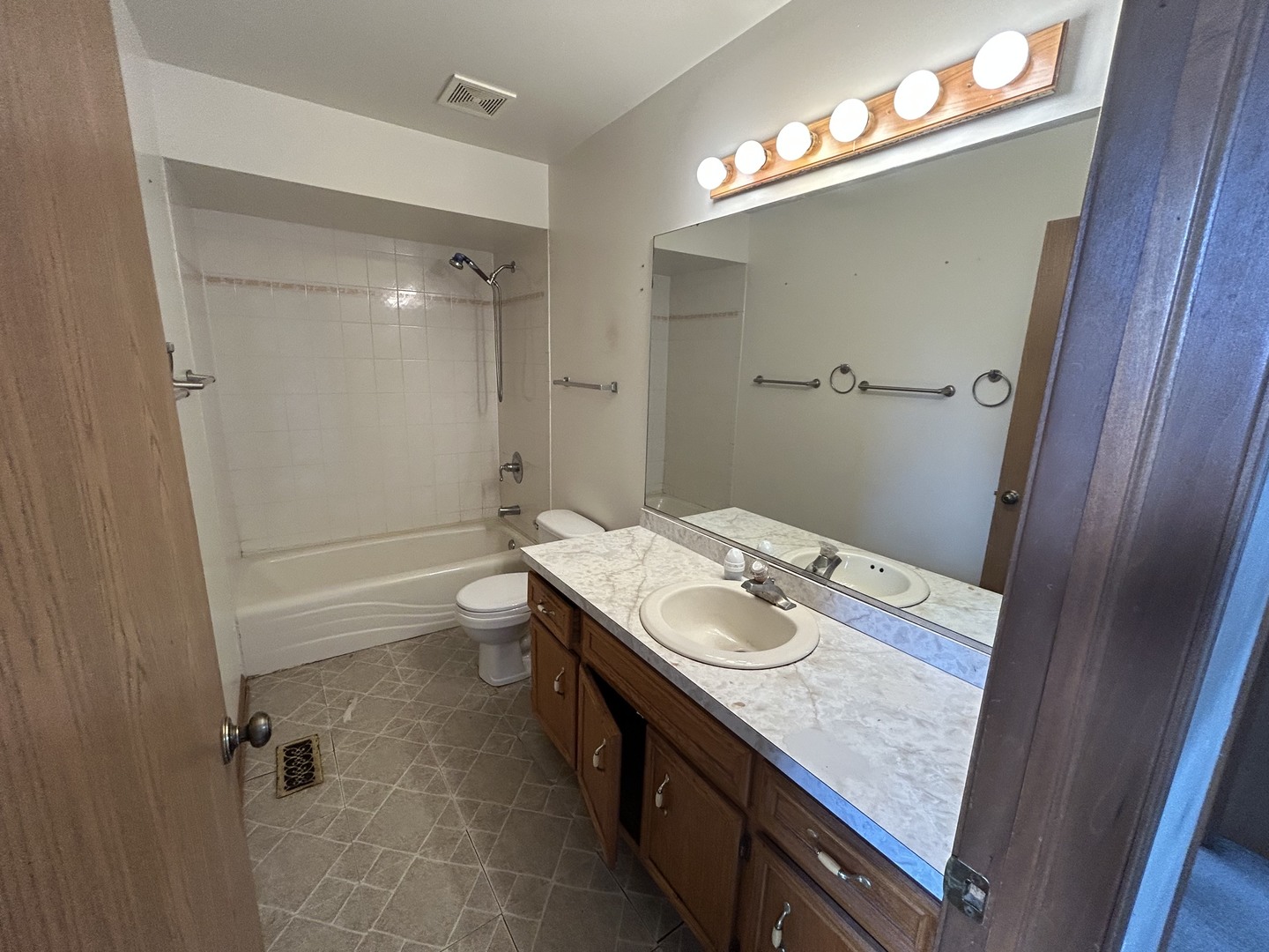 715 Wright Road Property Photo 14