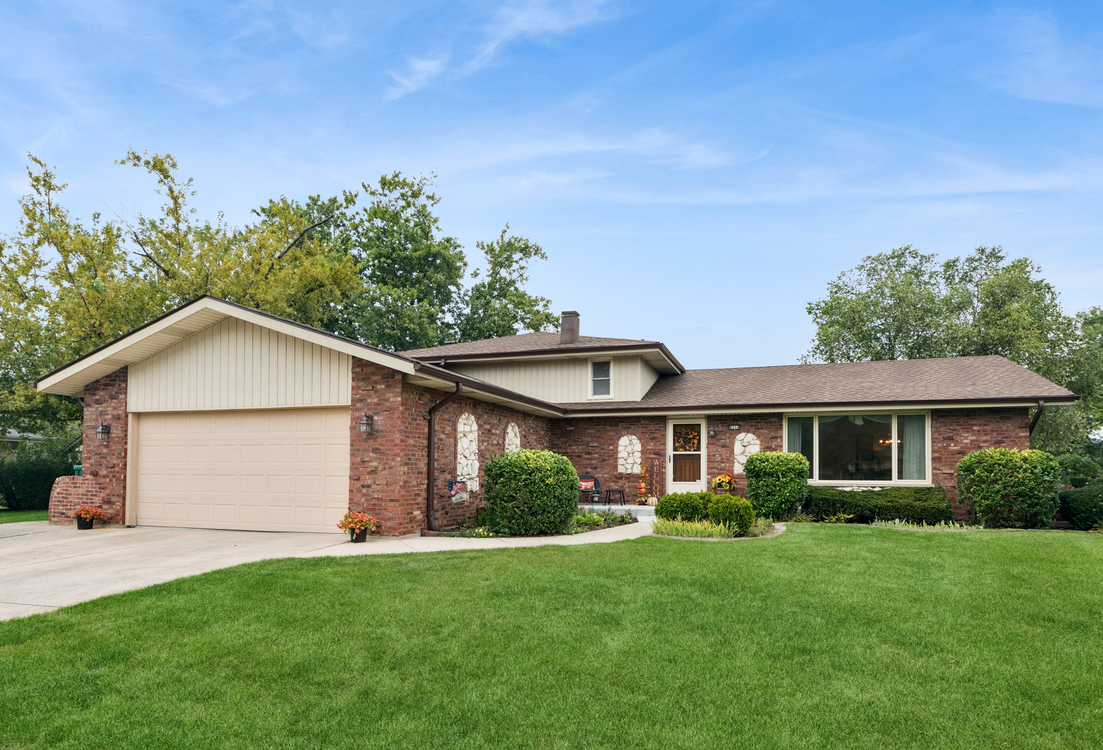 8314 Bob O Link Road Property Photo 1