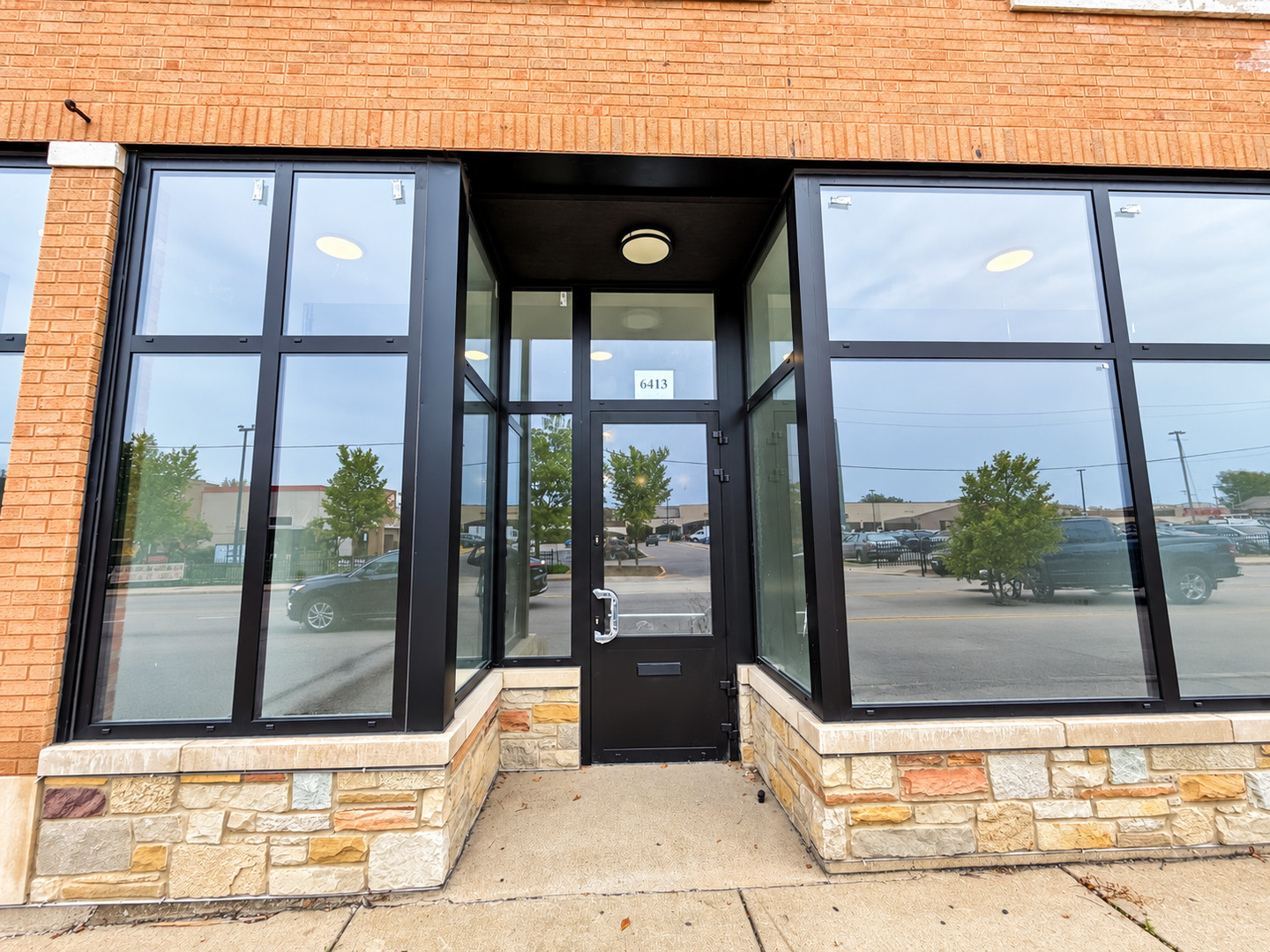 6413 W Irving Park Road Property Photo 3