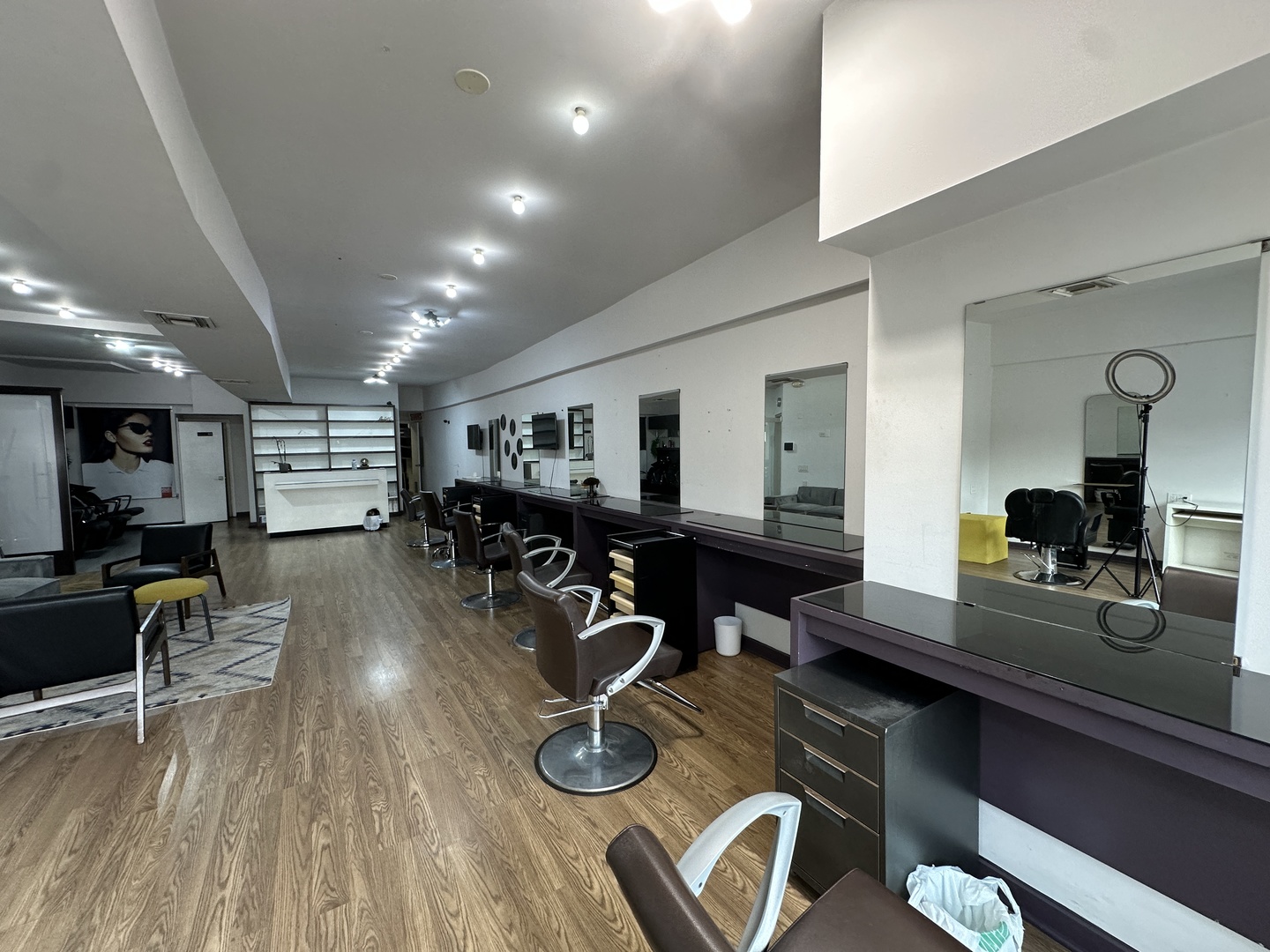 936 W Diversey Parkway 2 Property Photo 8