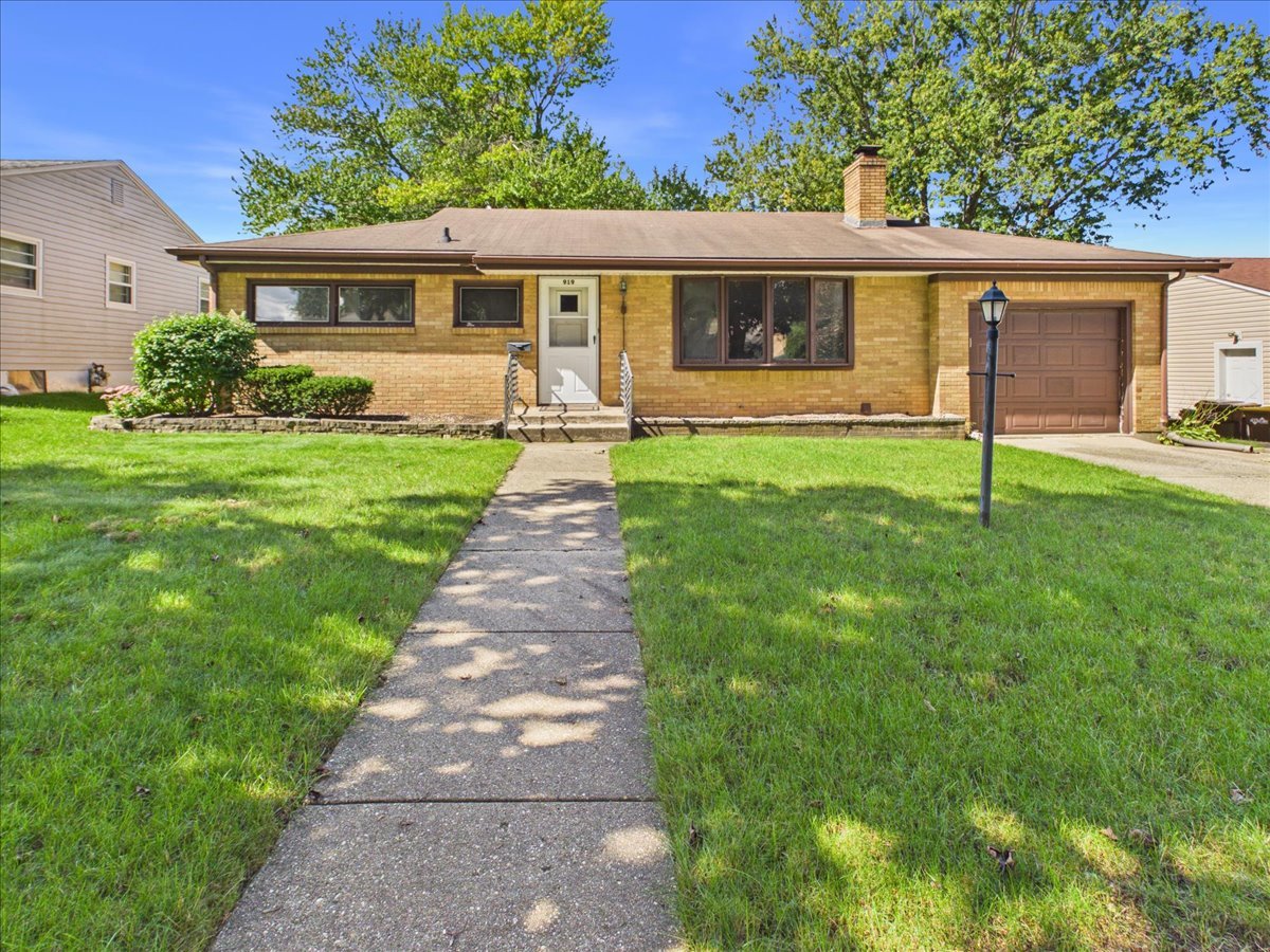 919 Woodland Drive Property Photo 1