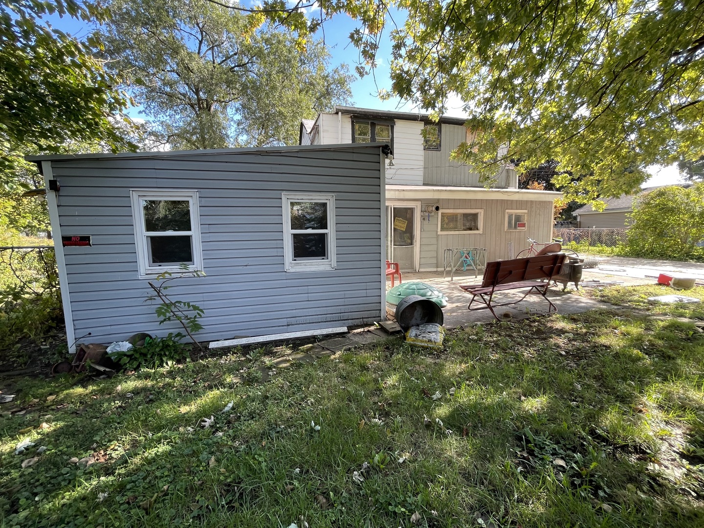 9940 Melvina Avenue Property Photo 7