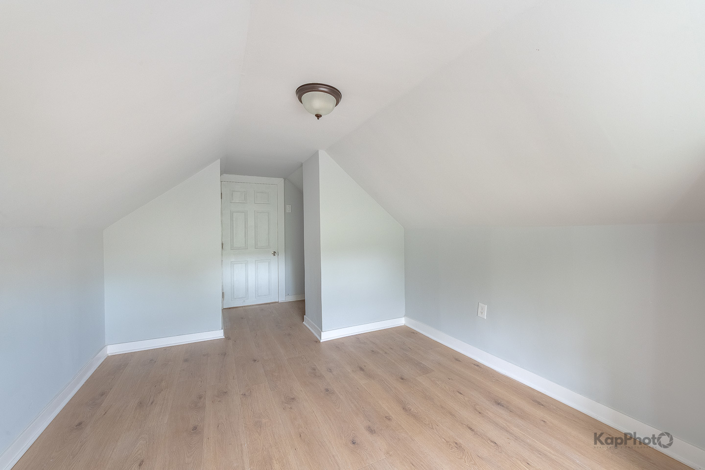 7241 S Carpenter Street Property Photo 21
