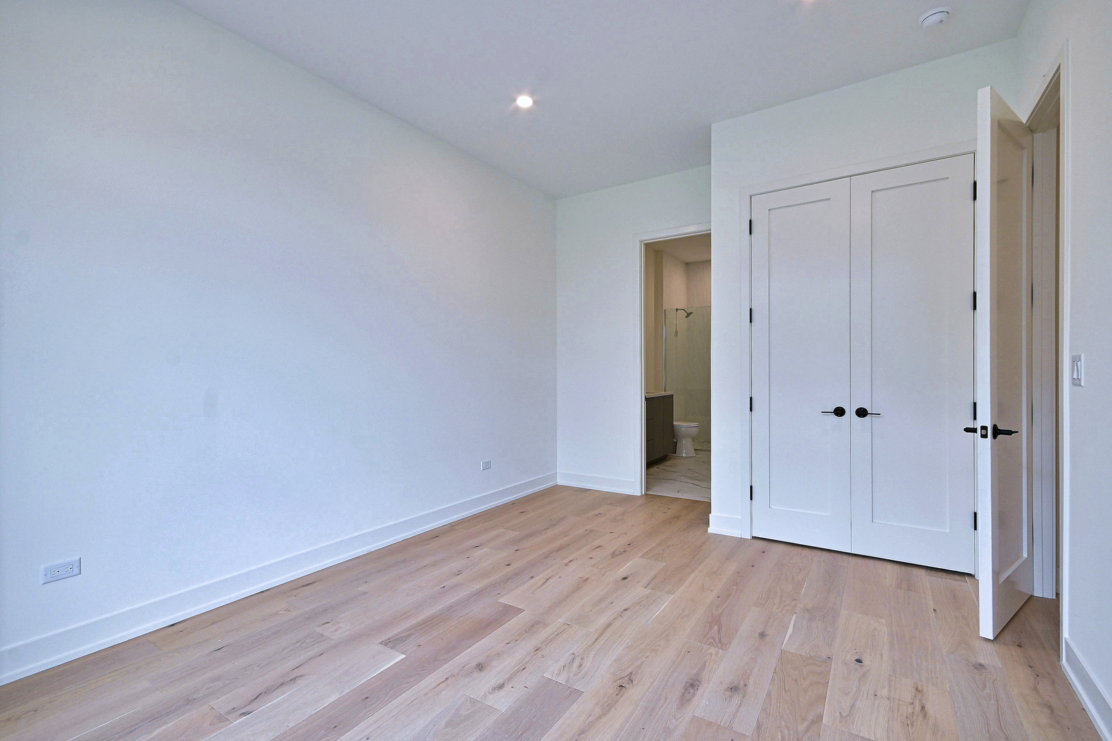 258 Addison Avenue Property Photo 6