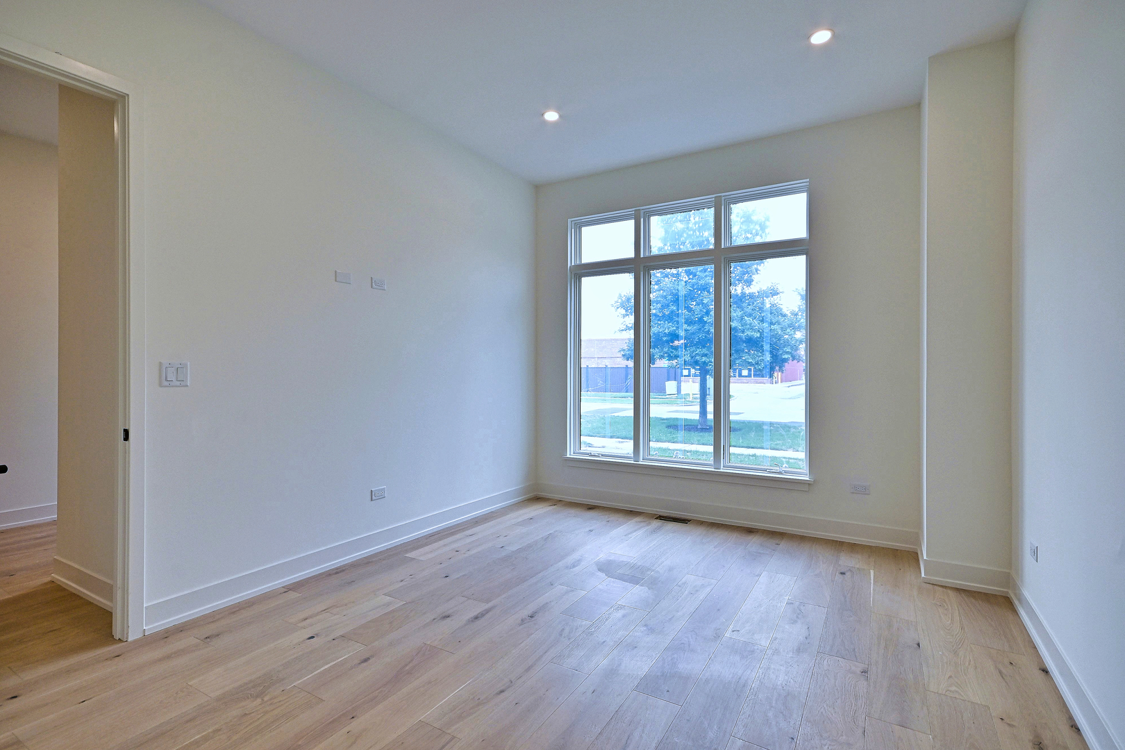 258 Addison Avenue Property Photo 7