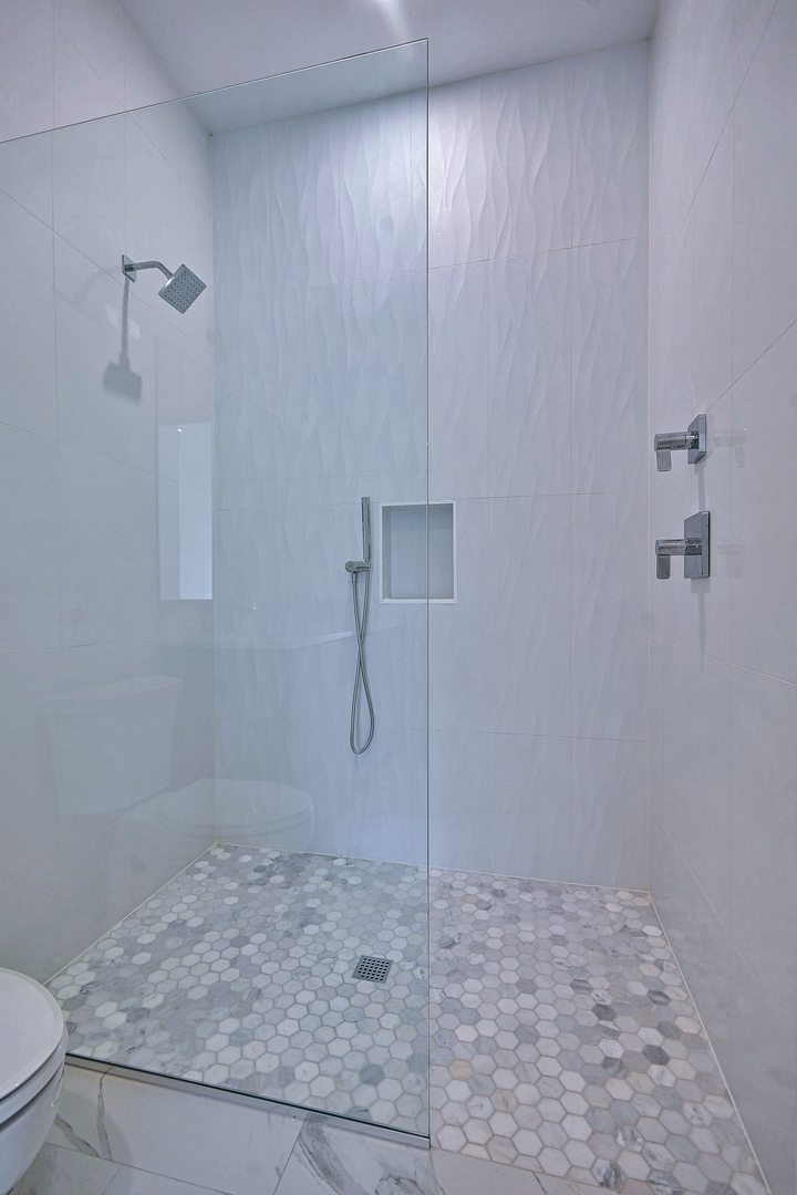 258 Addison Avenue Property Photo 9