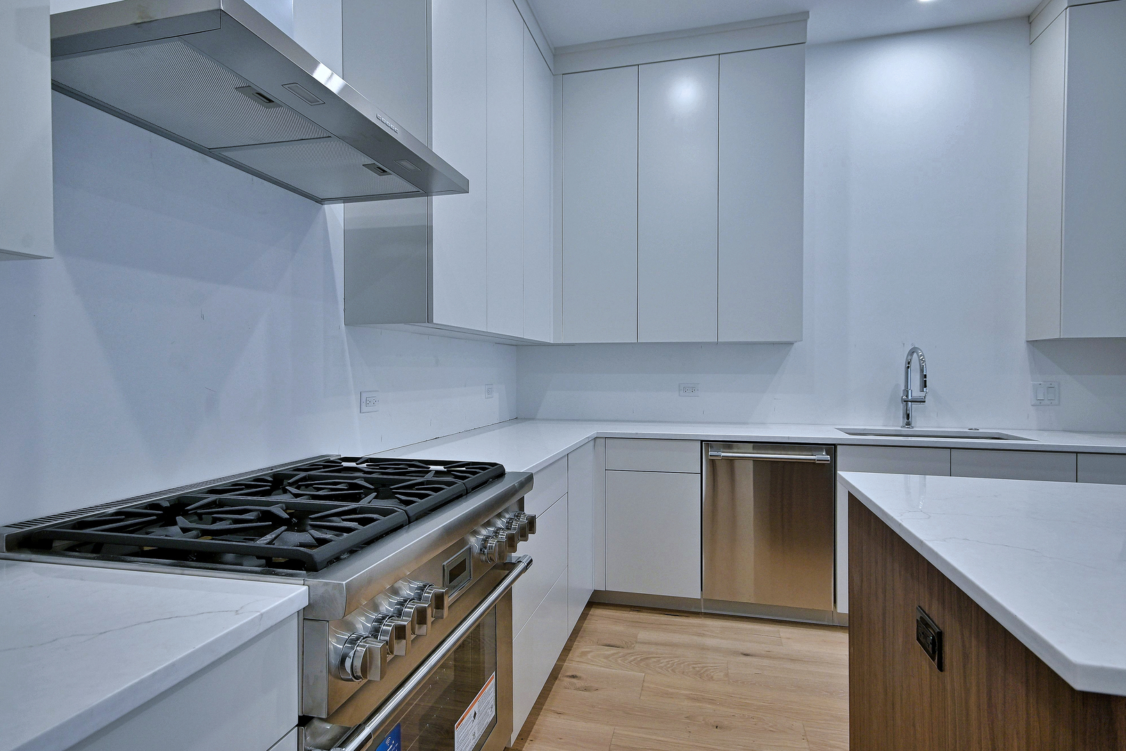 258 Addison Avenue Property Photo 20