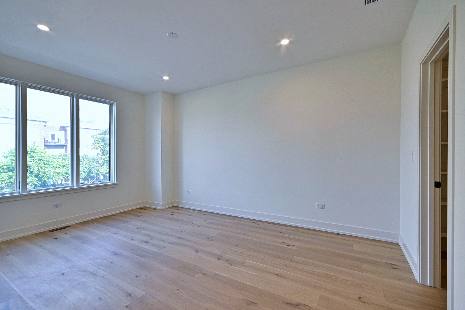 258 Addison Avenue Property Photo 35