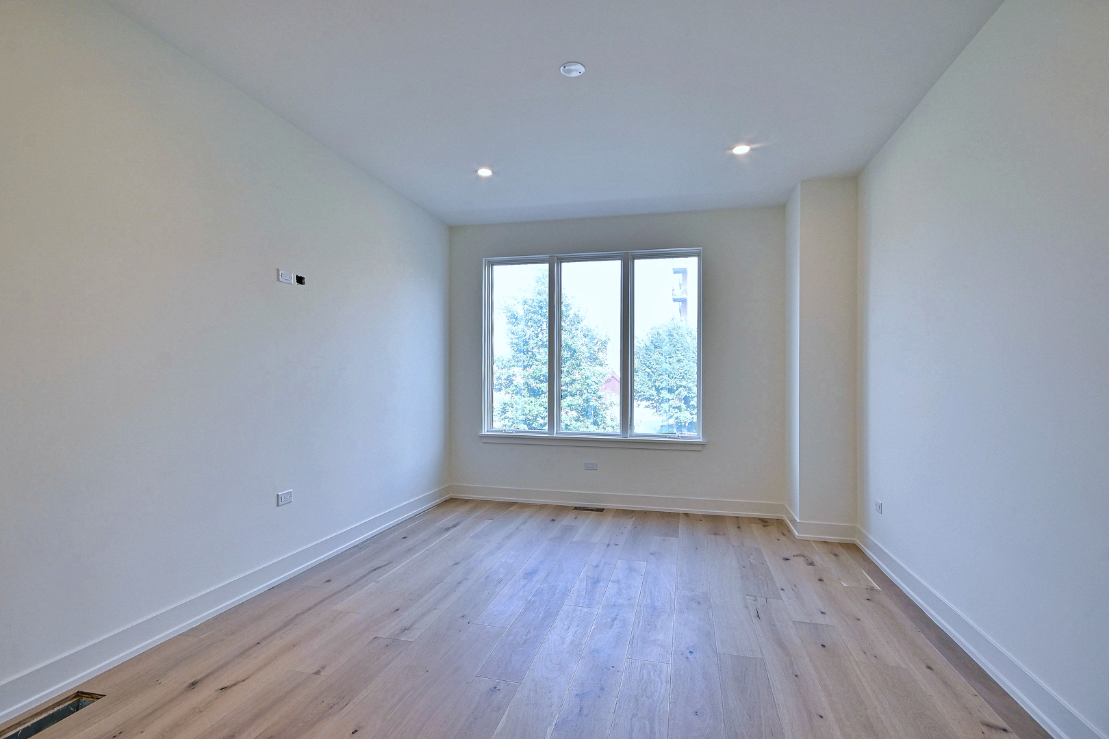 258 Addison Avenue Property Photo 39
