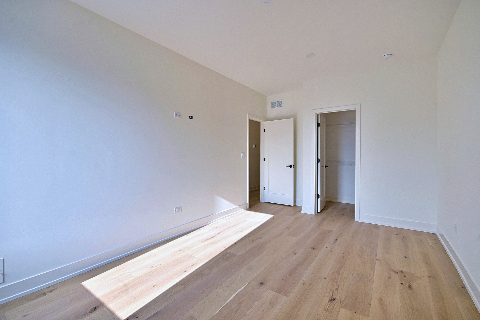258 Addison Avenue Property Photo 49