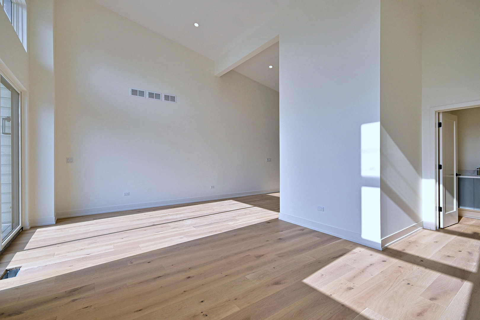 258 Addison Avenue Property Photo 56