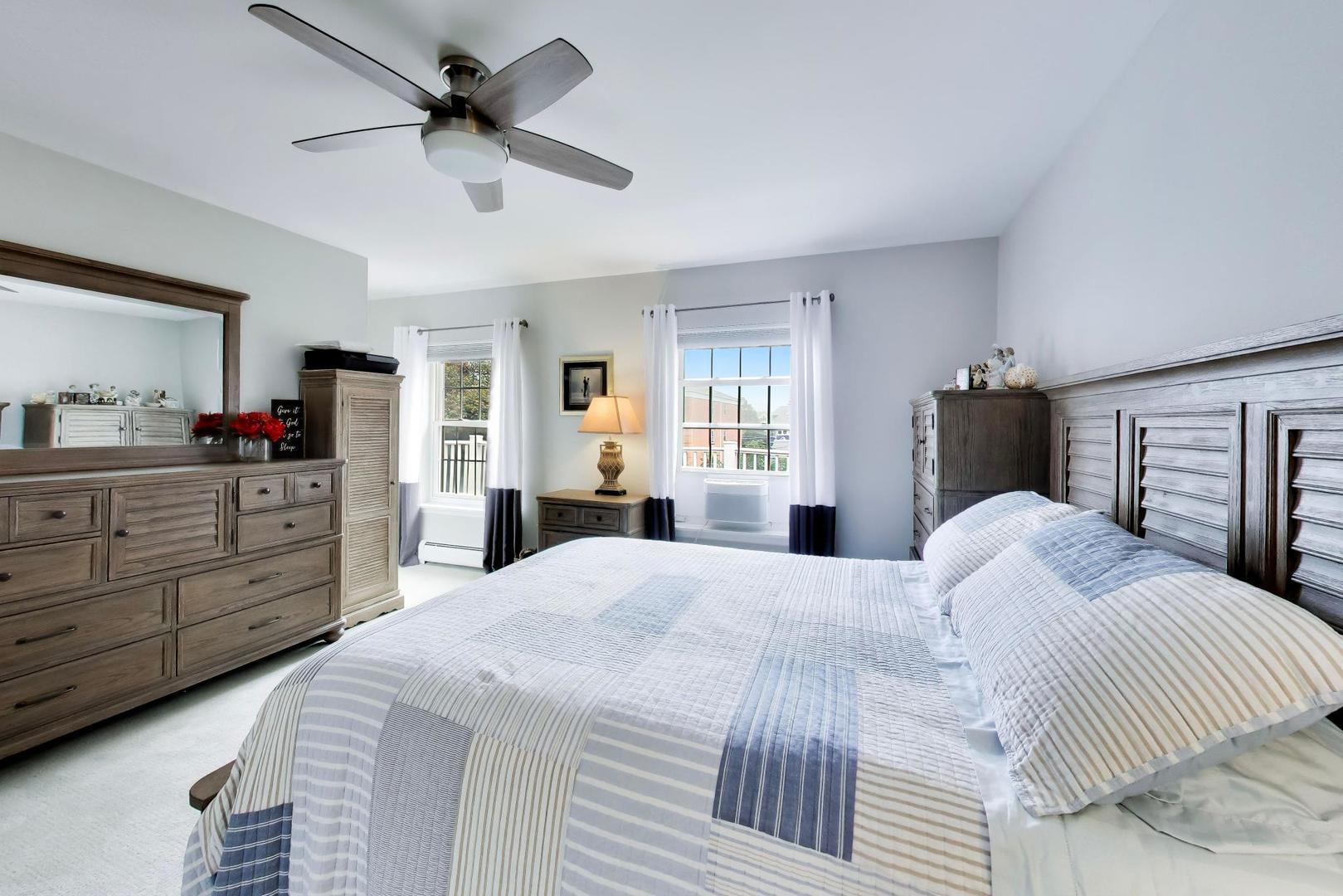 12768643 Property Photo 11