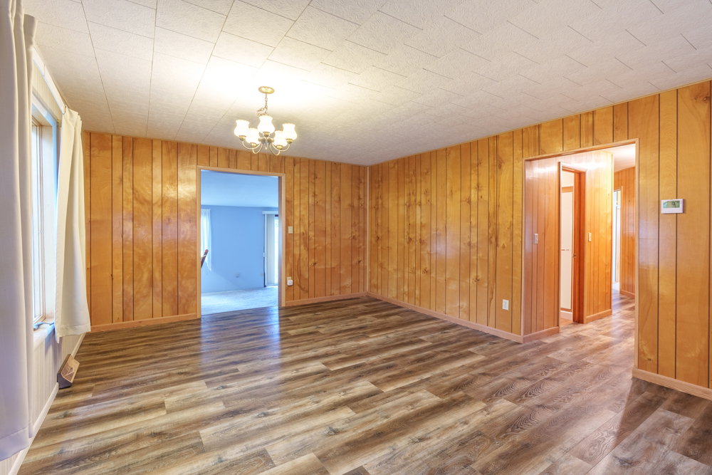 300 S Jefferson Street Property Photo 13