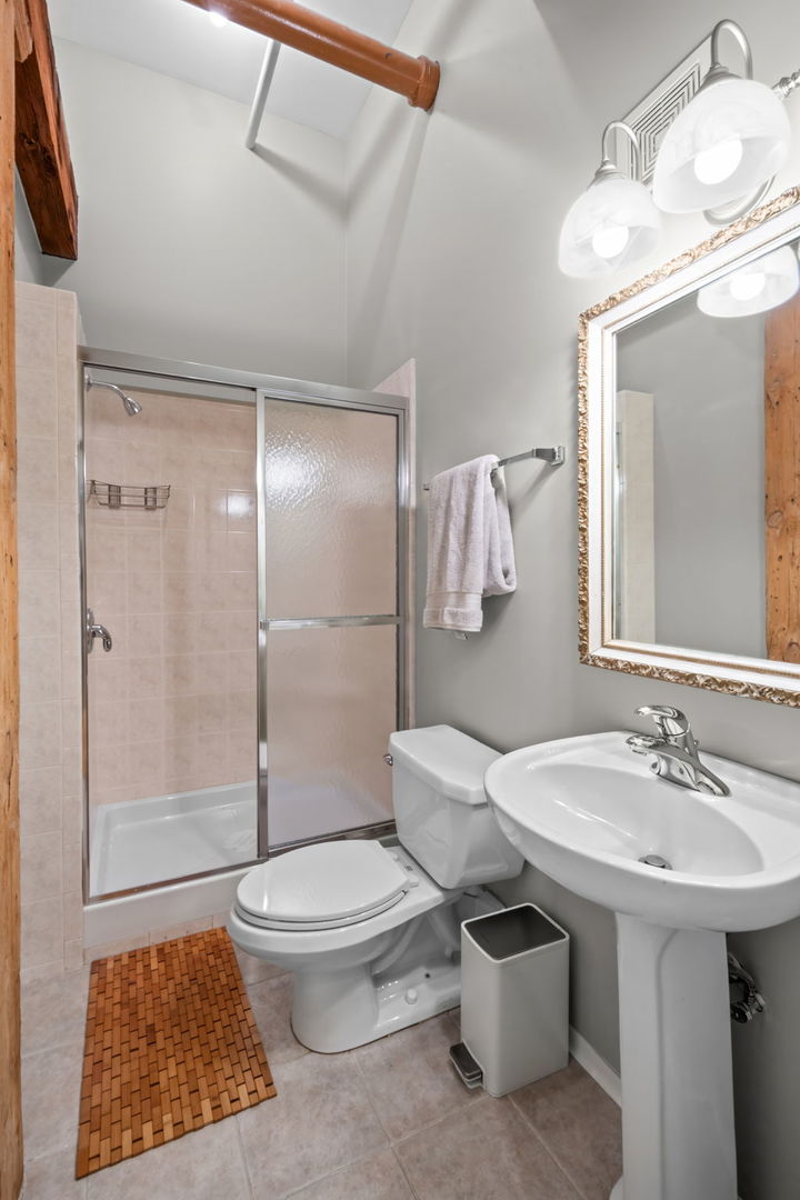 1525 S Michigan Avenue 309 Property Photo 17