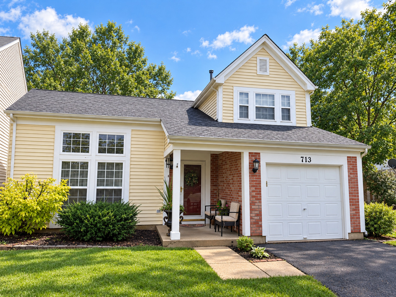 713 Crossland Drive Property Photo 1