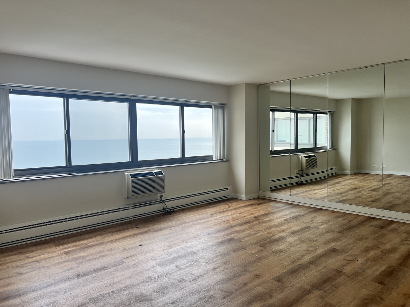 7337 S South Shore Drive 1209 Property Photo 4