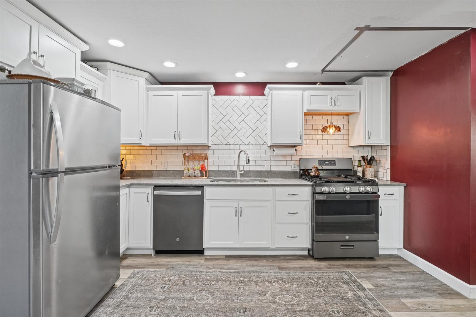 12768670 Property Photo 18