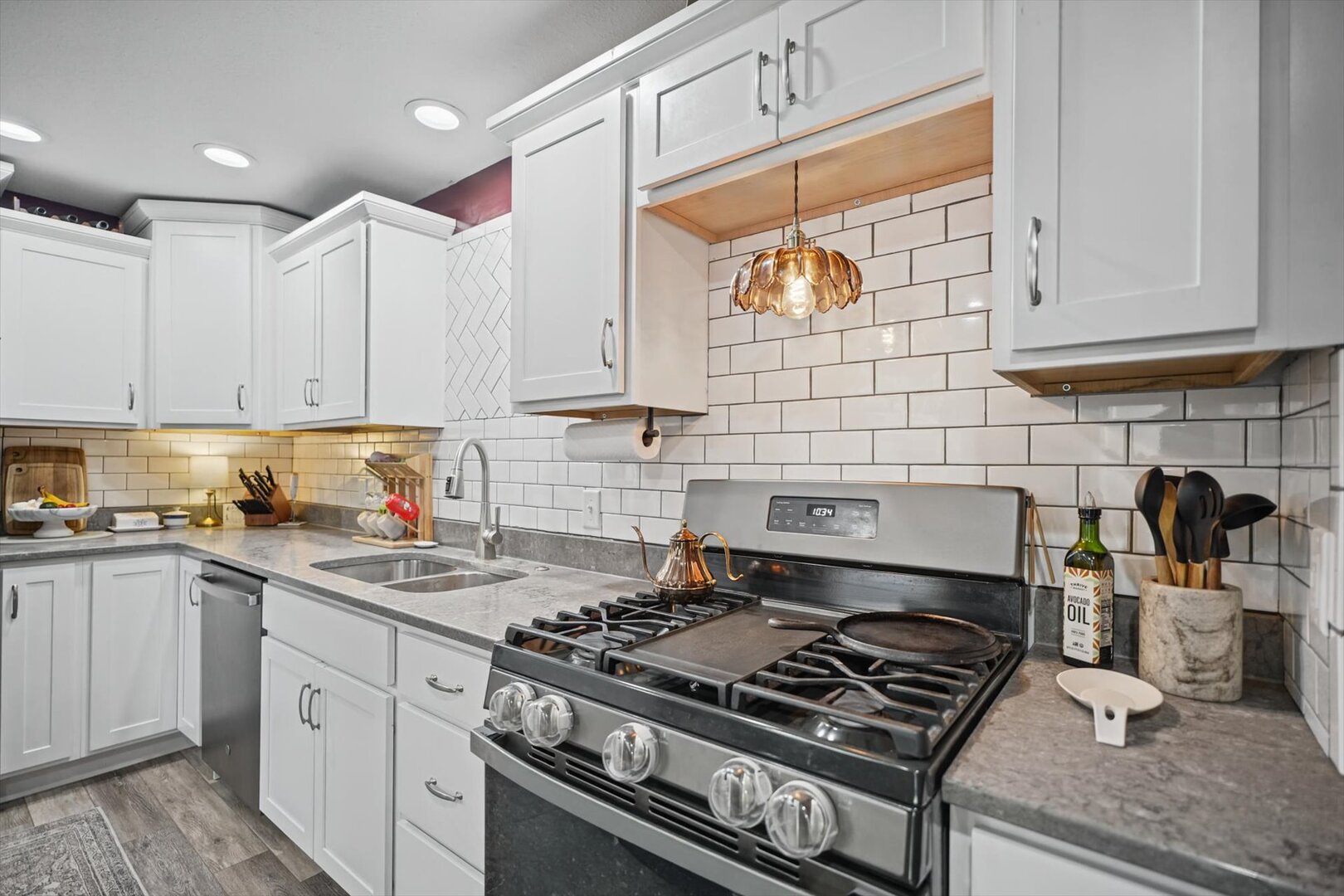 12768670 Property Photo 19