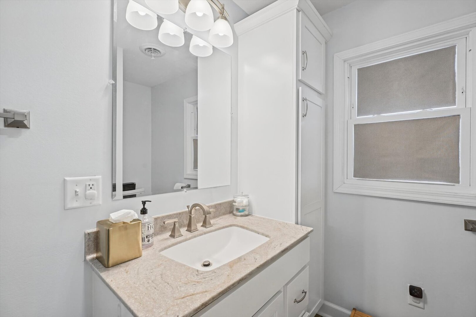 12768670 Property Photo 38