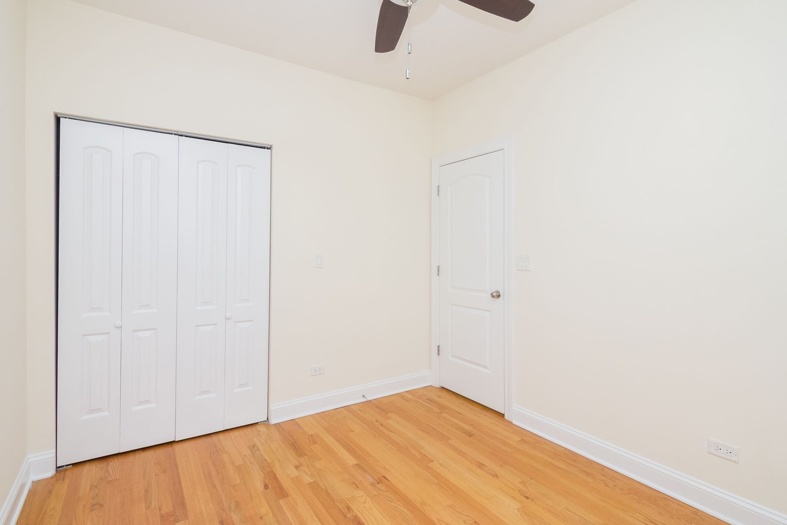 2035 W Arthur Avenue 3e Property Photo 8