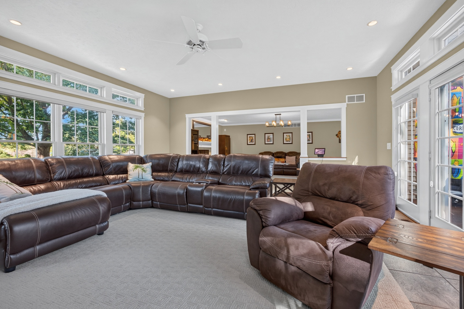 9159 Deer Ridge Drive Property Photo 26