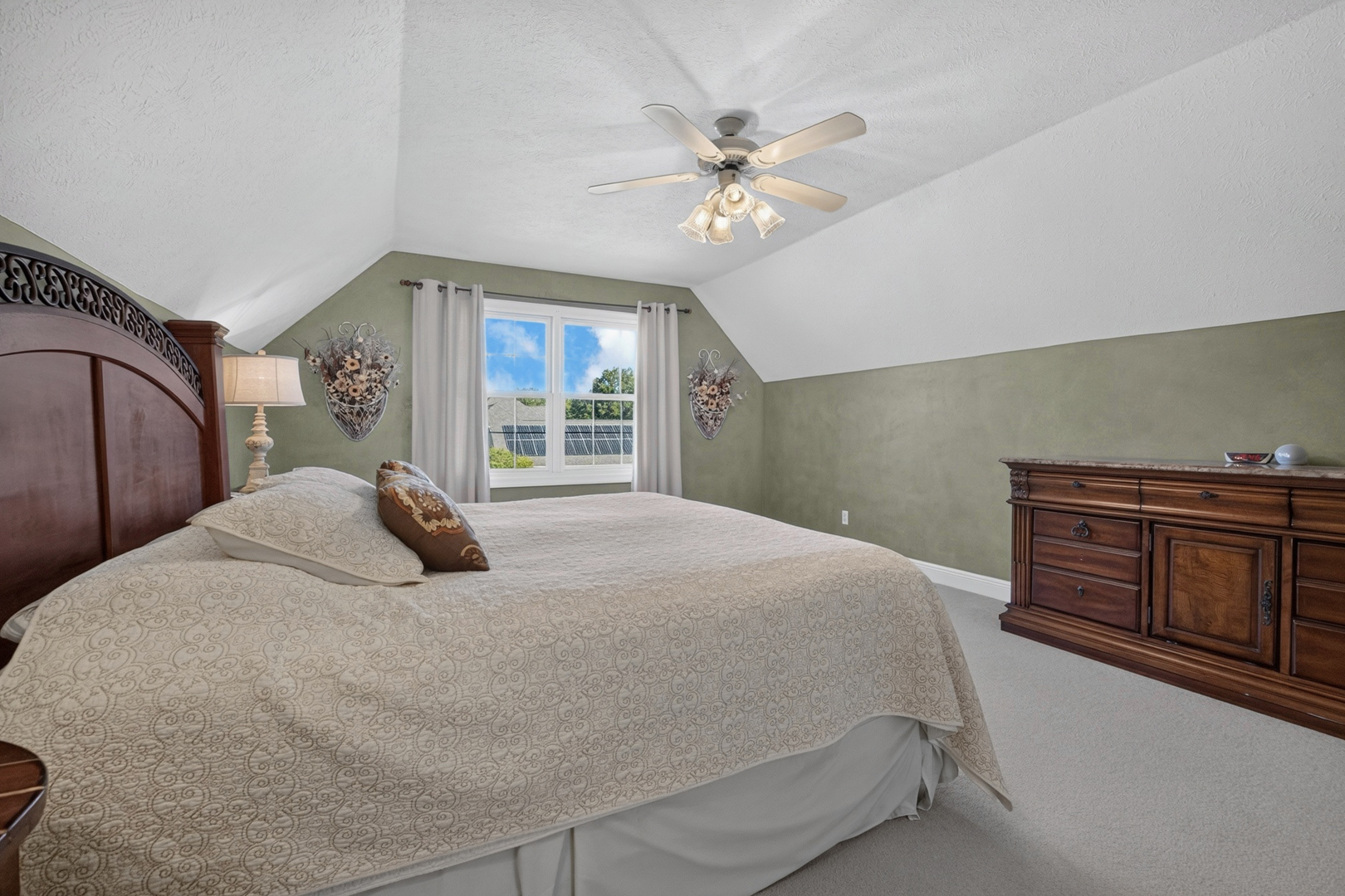 9159 Deer Ridge Drive Property Photo 42
