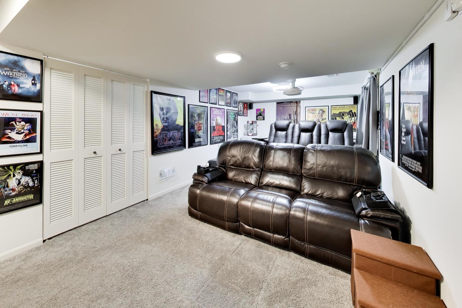 3628 Hyde Park Court Property Photo 29