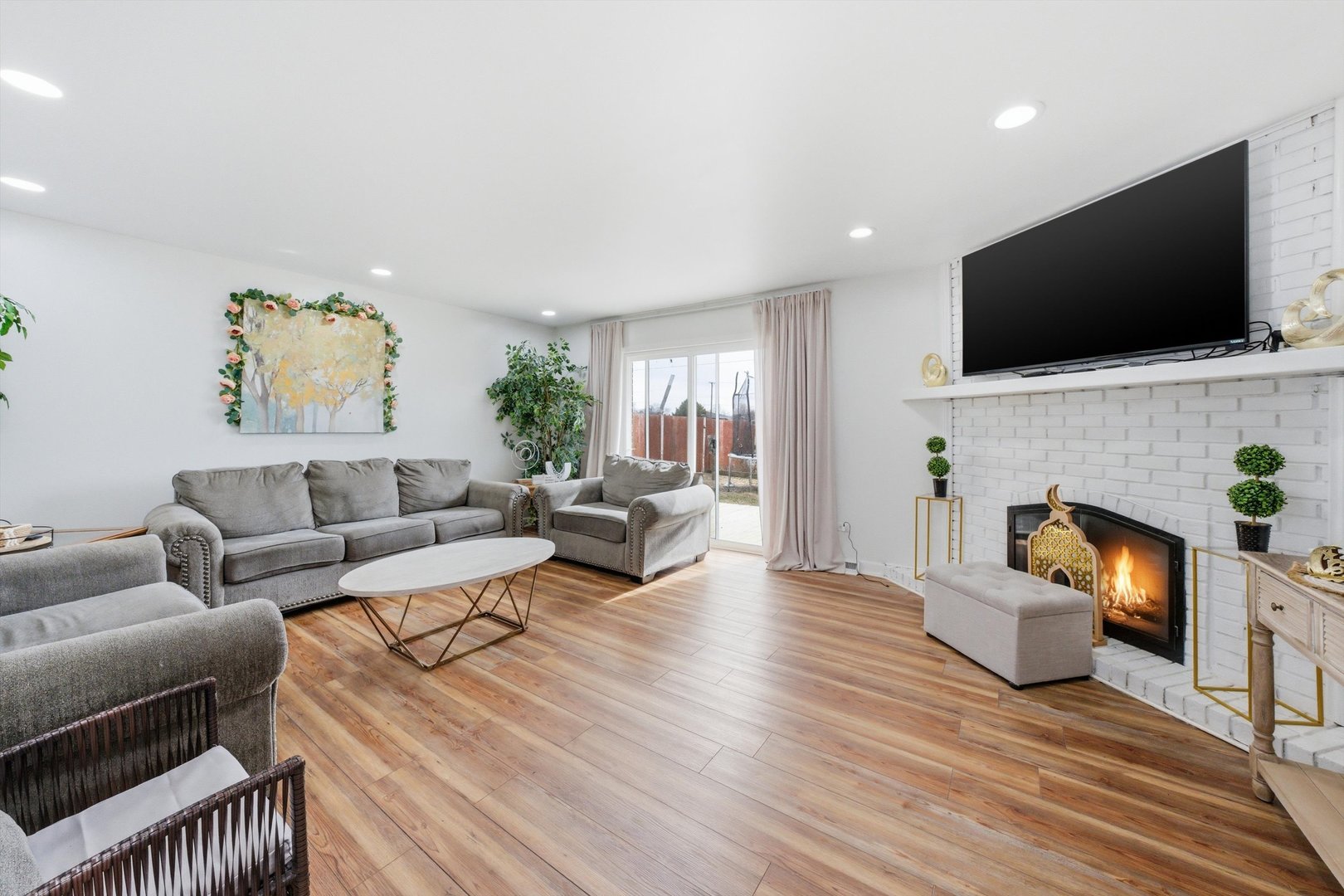 7545 Halesia Court Property Photo 10