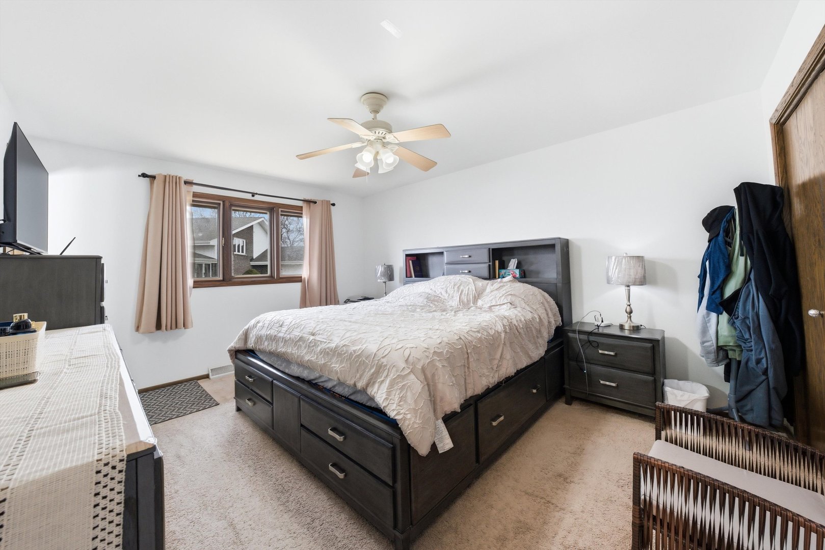 7545 Halesia Court Property Photo 13
