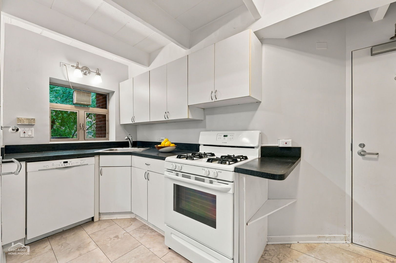 1862 Sherman Avenue 3se Property Photo 8