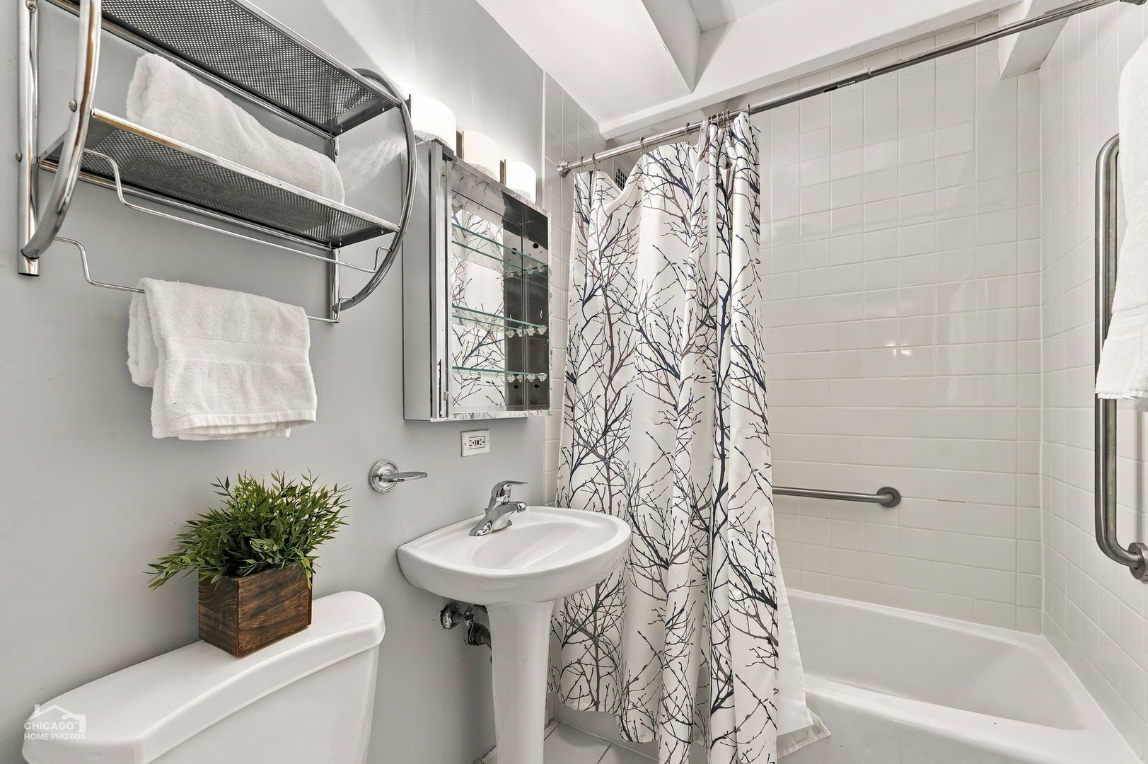 1862 Sherman Avenue 3se Property Photo 14