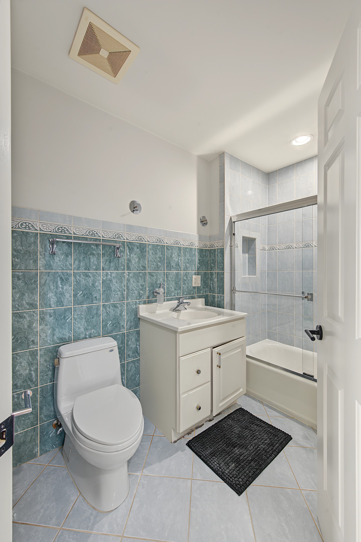 4700 N Chester Avenue Property Photo 23