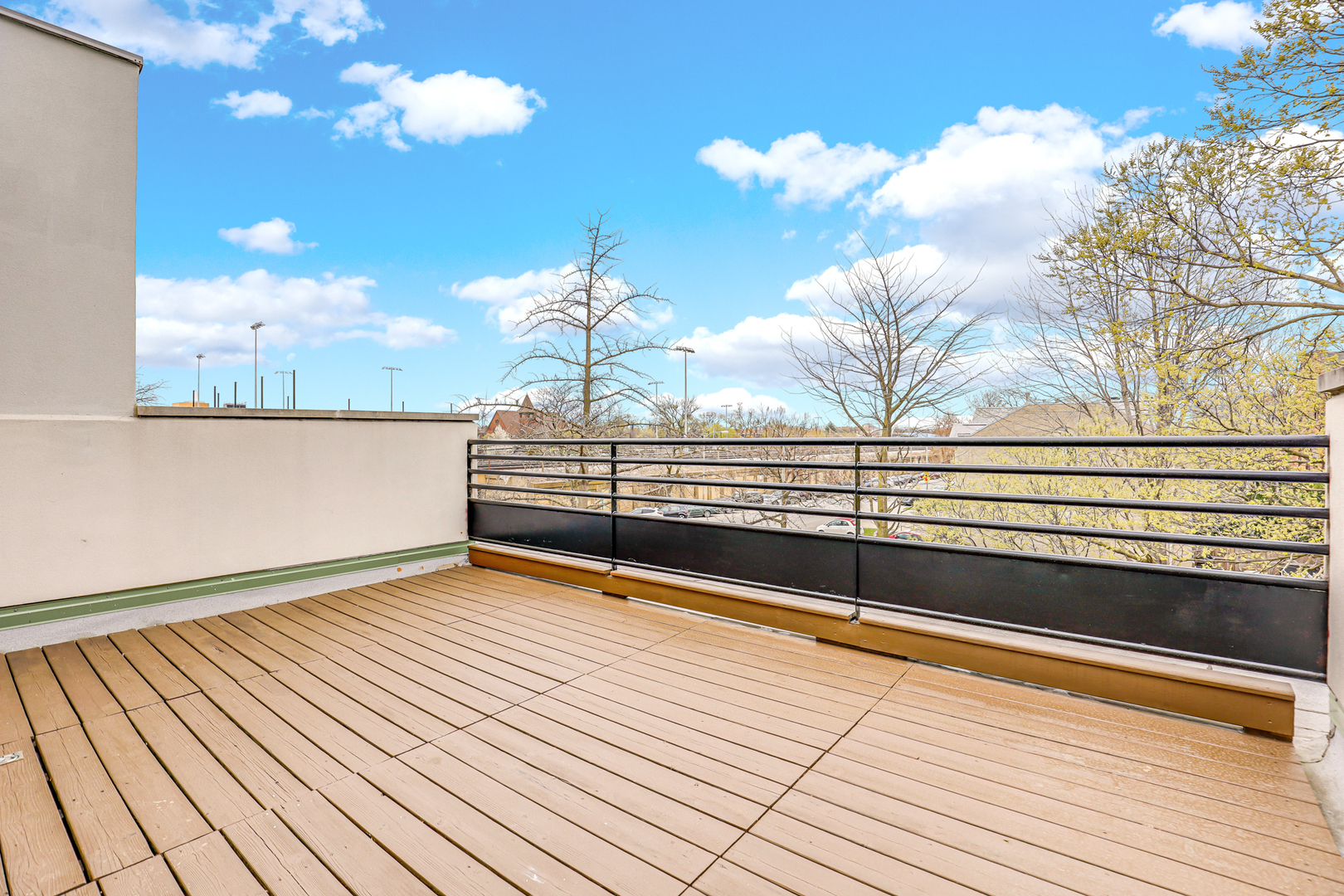 601 South Boulevard E Property Photo 25