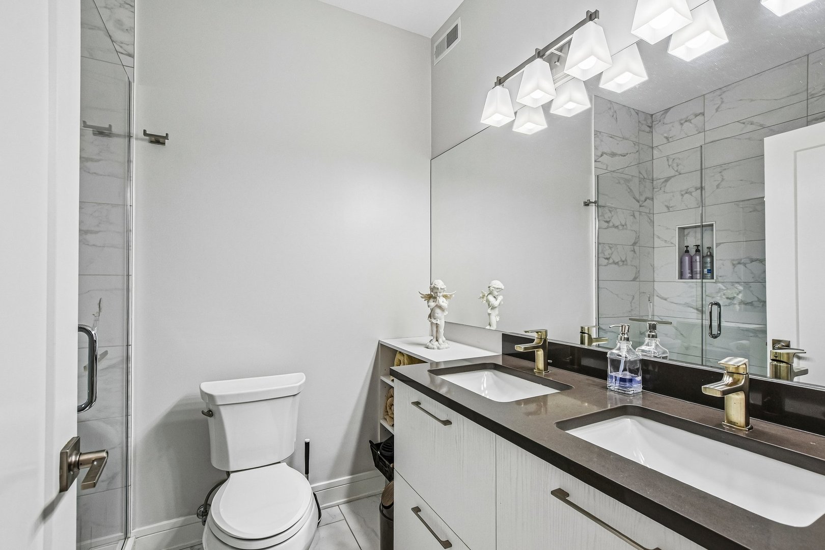 815 Laurel Avenue 106 Property Photo 12