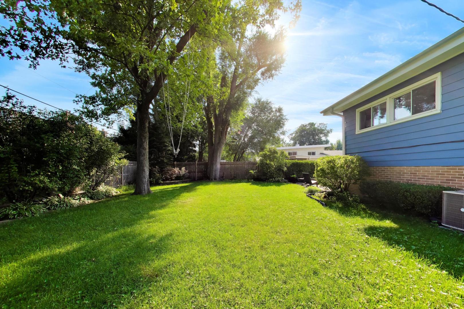 2240 Catherine Street Property Photo 30